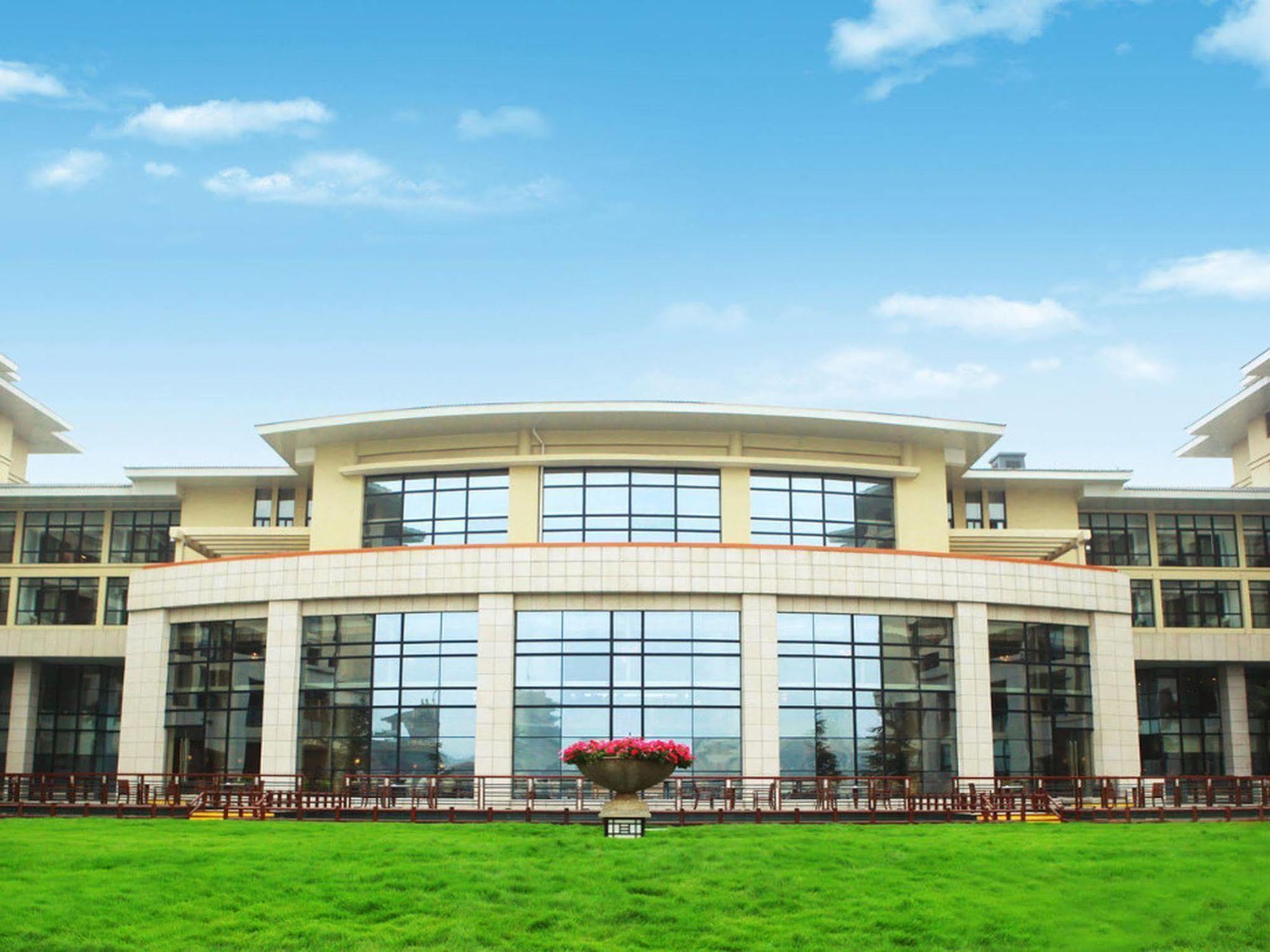 New Century Grand Hotel Kaifeng Dış mekan fotoğraf